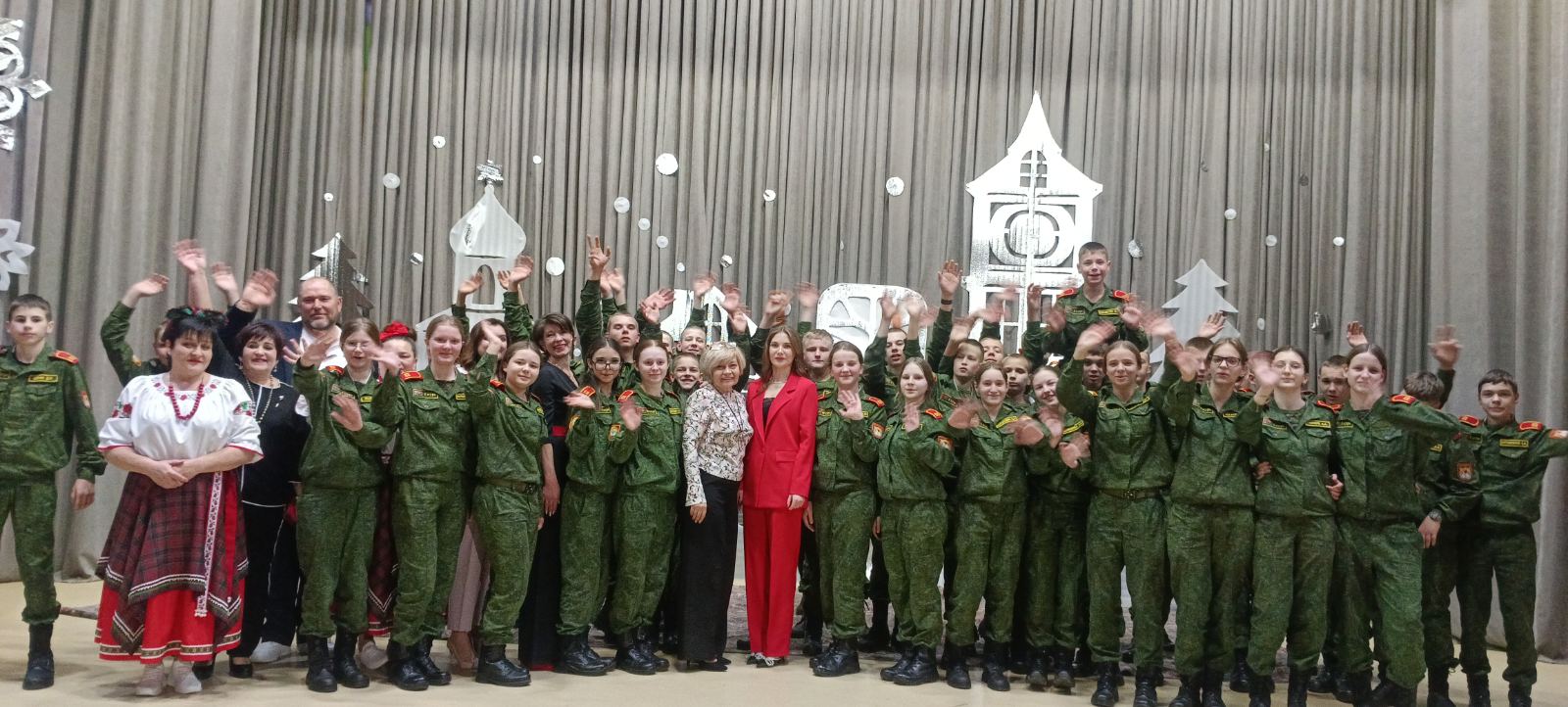 IMG 53cf71c9bd68ff33d7777a845c3e157f V